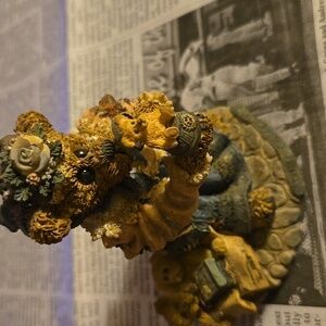 Boyds Bears Brown and Blue Bear Sculpture